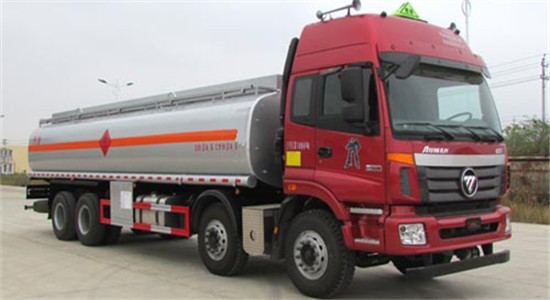 福田欧曼前四后八运油车