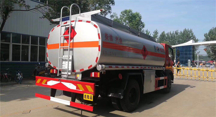 三环十通10吨加油车