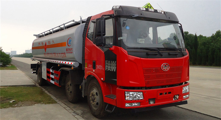 解放J6(21吨)运油车
