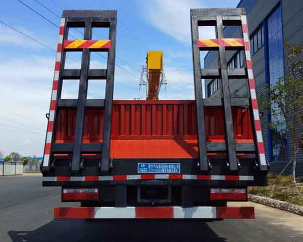 程力牌CL5312JSQA5型随车起重运输车