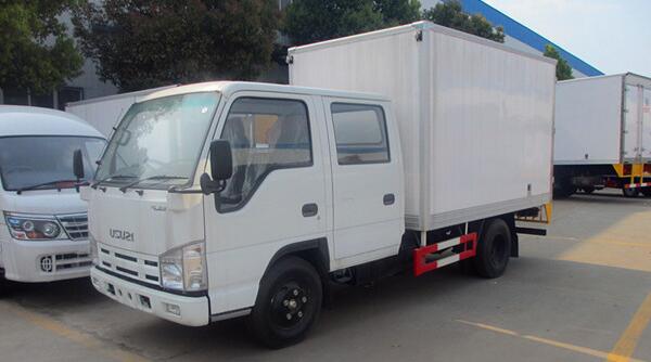 庆铃五十铃双排冷藏车