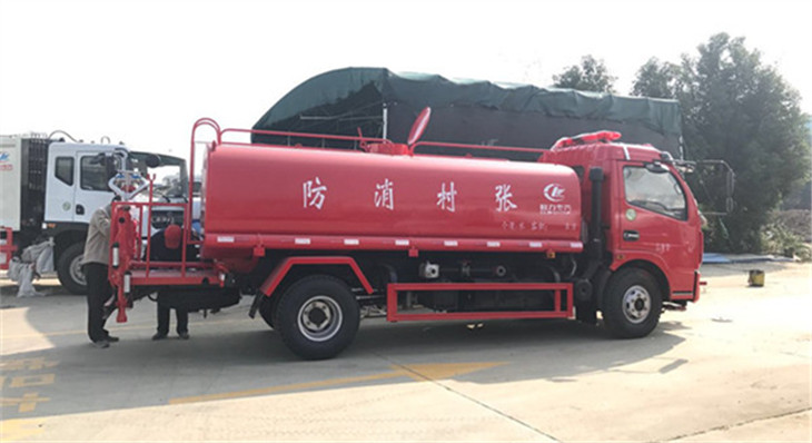 消防洒水车 东风10方